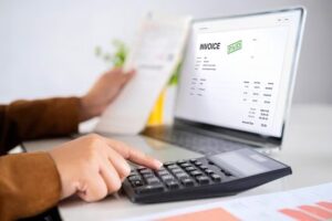 Tax invoice Filing tax invoice